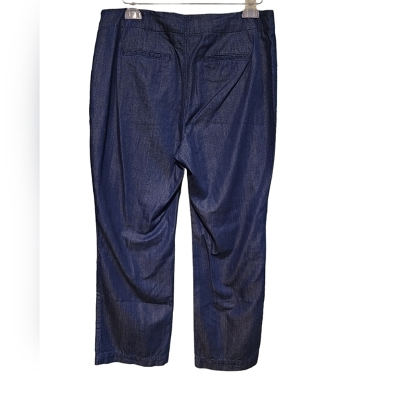Talbots Women's Denim Lightweight Boat Anchor Button Size 10 Petite Pants - Picture 10 of 11